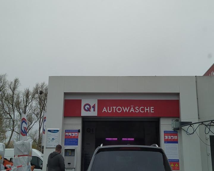 Q1 Tankstelle